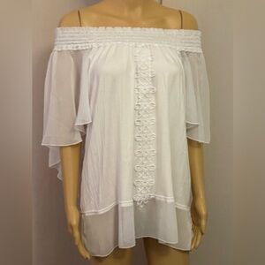 Elie Tahari white blouse. Sz. M